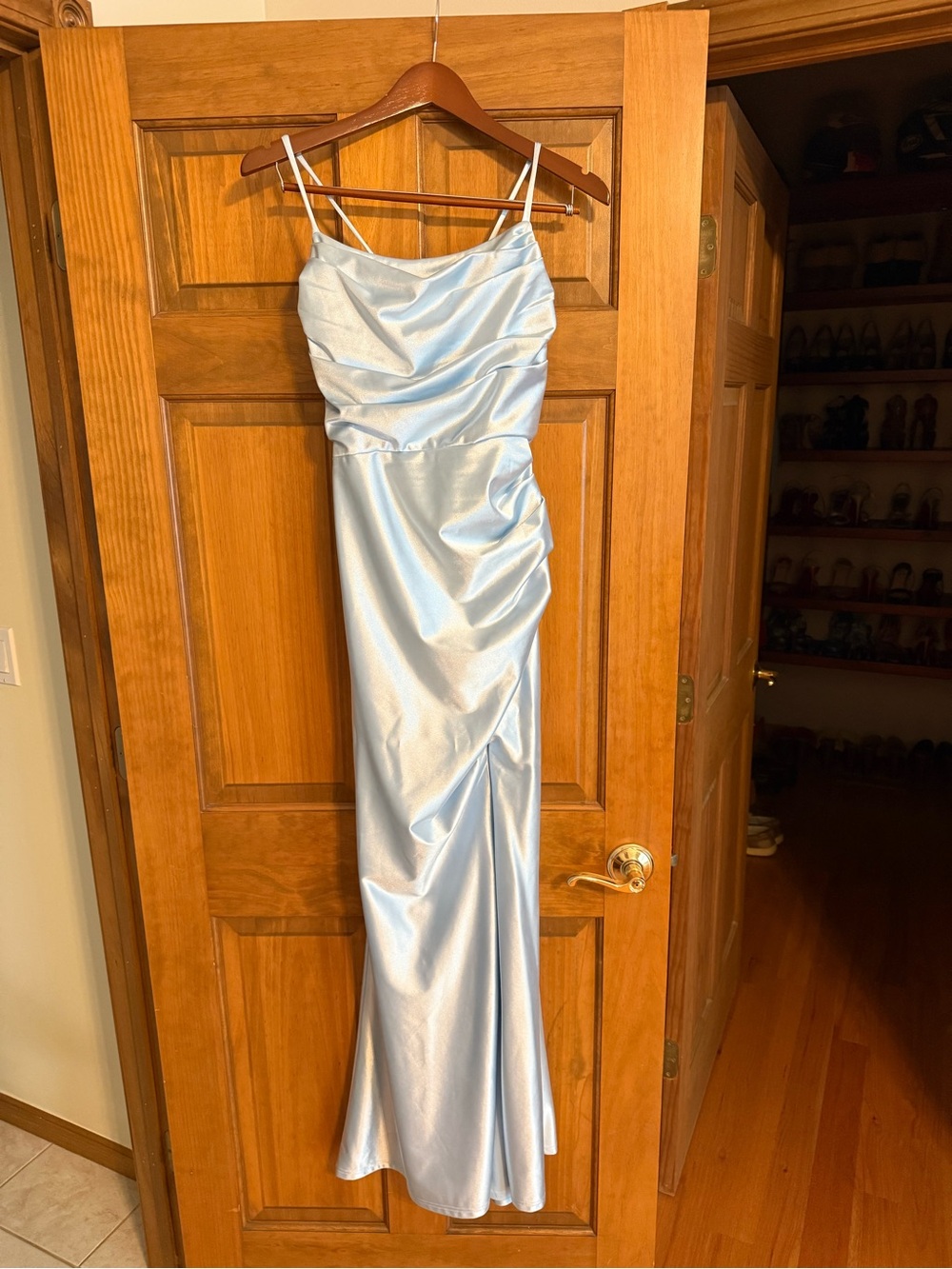 Elegant Light Blue Satin Cowl-Neck Maxi Dress with Spaghetti Straps